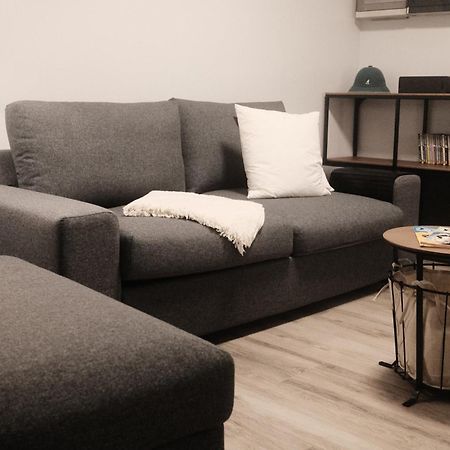 Tiny House : Felix The Cat Apartment ลา-โรช-ออง-อาร์เดน ภายนอก รูปภาพ