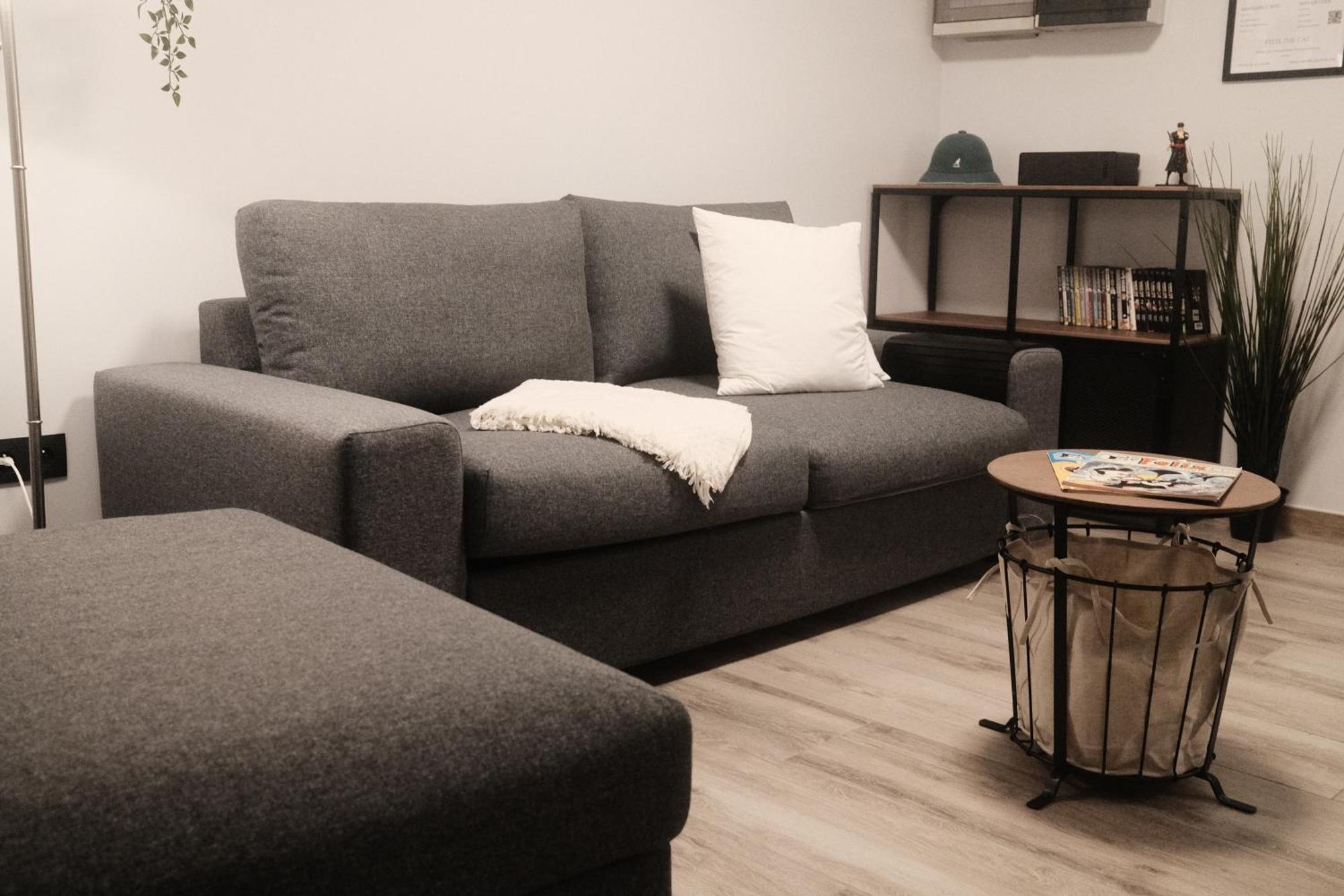 Tiny House : Felix The Cat Apartment ลา-โรช-ออง-อาร์เดน ภายนอก รูปภาพ